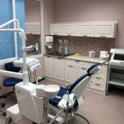 Стоматология «Фамелита-Дент» ищет квалифицированных стоматологов