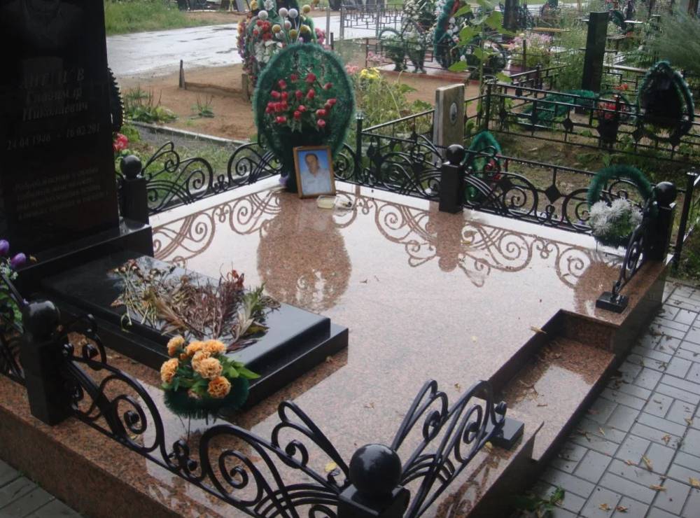 Благоустроим могилу и захоронение в Воронеже и установим памятник